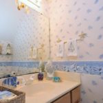 13 Half Bath 1_resize